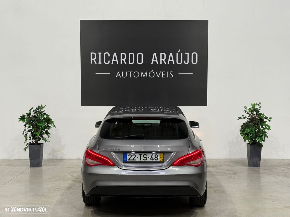 Mercedes-Benz CLA 180 - 33
