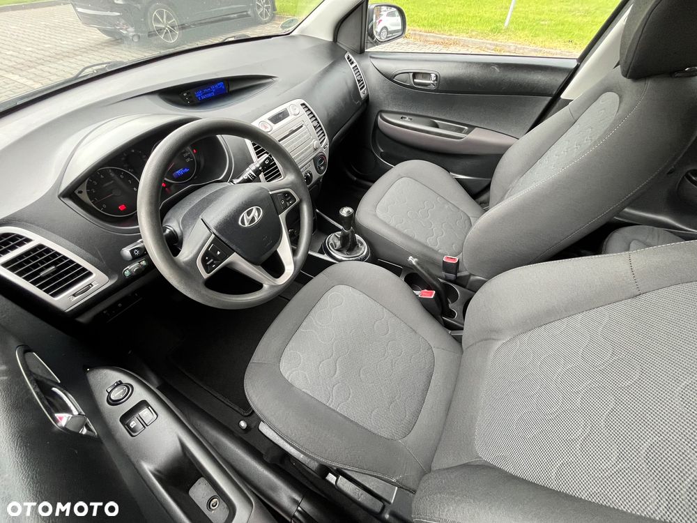 Hyundai i20 1.2 FIFA WM Edition - 5