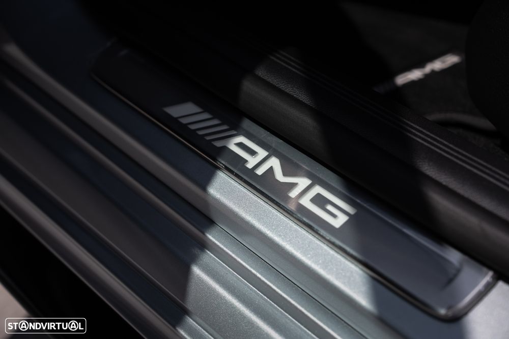 Mercedes-Benz E 53 AMG Hybrid 4Matic+ - 49