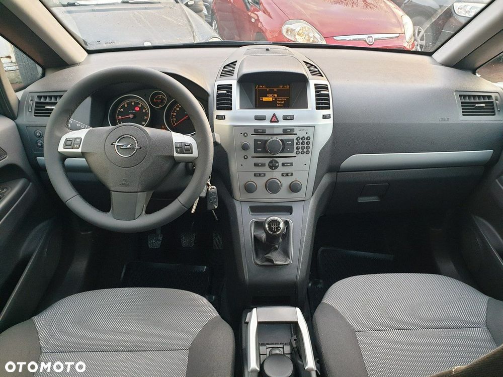 Opel Zafira 1.8 Active - 22