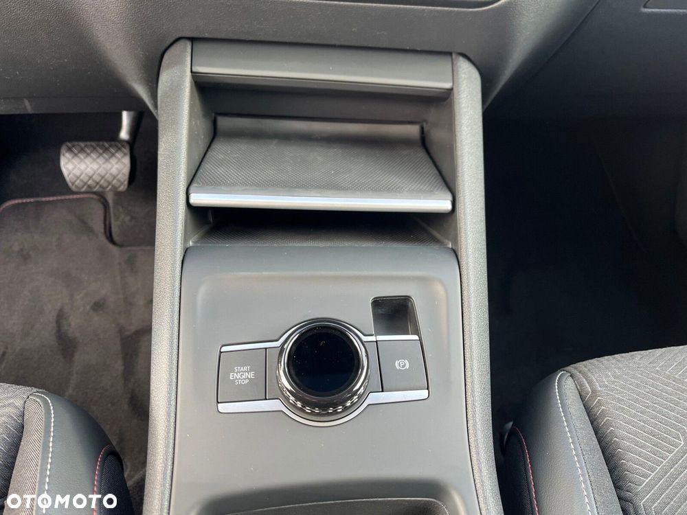 Volkswagen Tiguan - 36