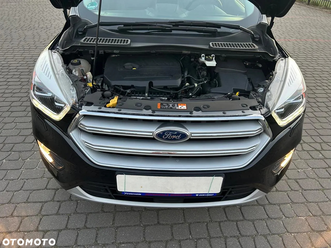 Ford Kuga 1.5 EcoBoost 4WD Titanium Plus - 40