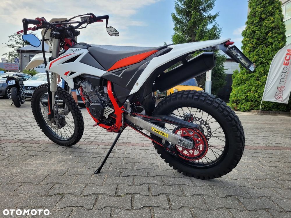 Beta RR - 16