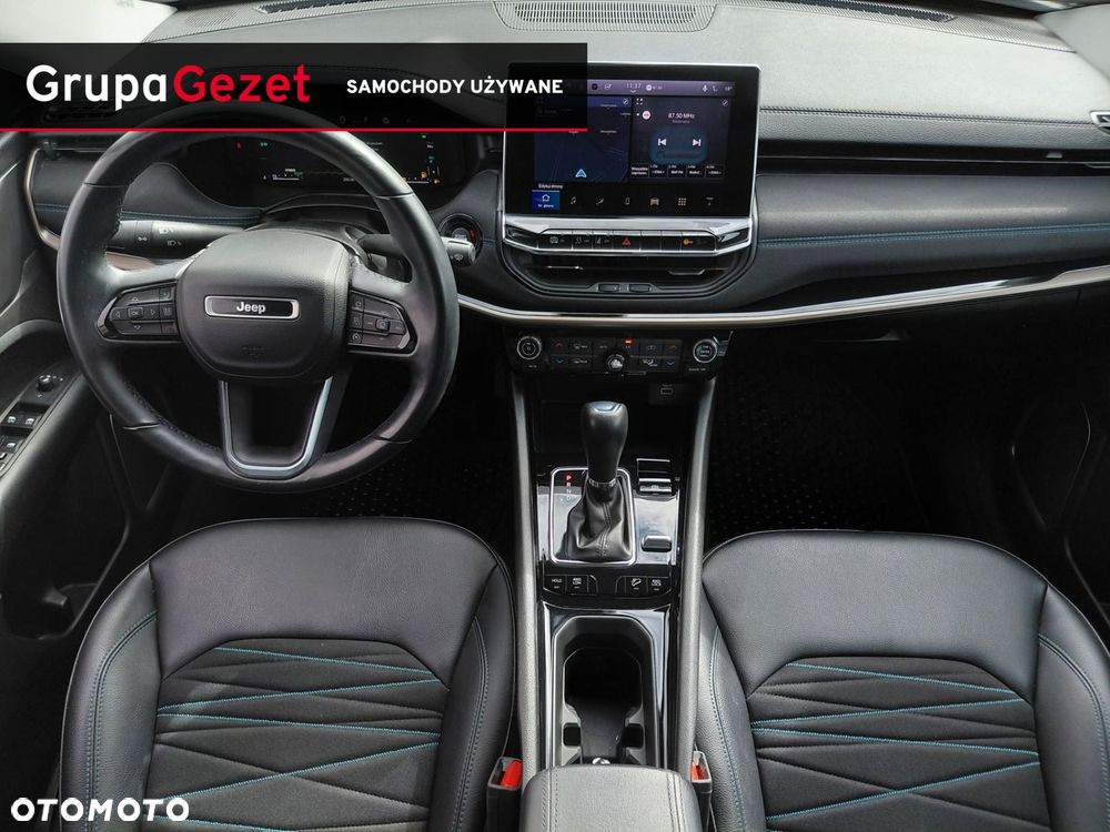 Jeep Compass - 10