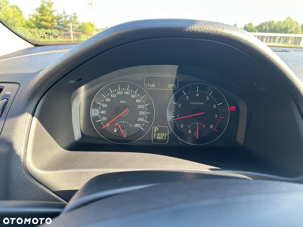 Volvo S40 T5 R-Design - 10