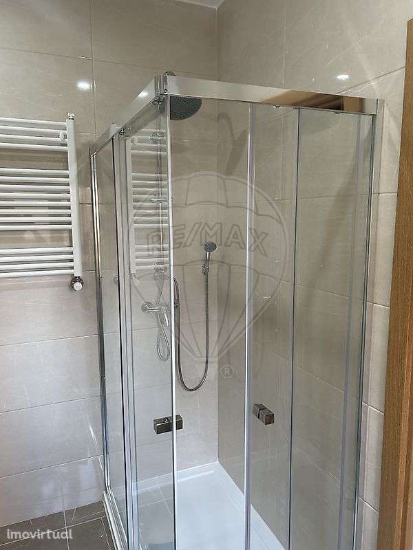 Apartamento T9 para venda - Grande imagem: 5/24