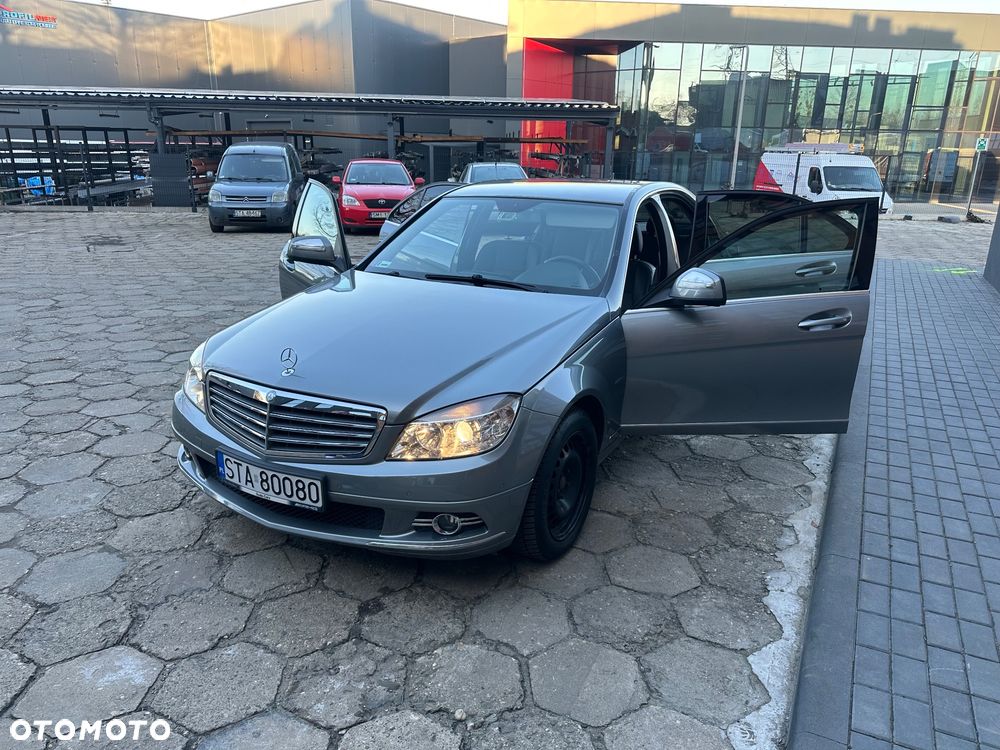 Mercedes-Benz Klasa C 220 CDI DPF Automatik Avantgarde - 8