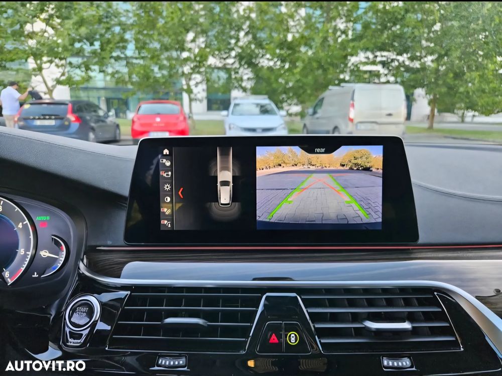 BMW Seria 5 520d AT - 10