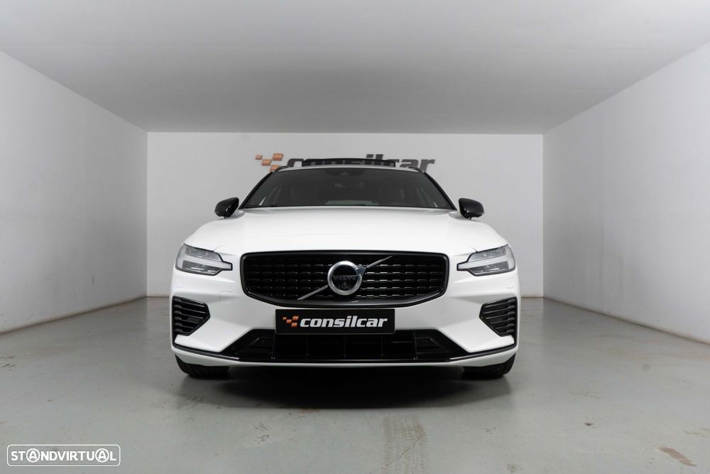 Volvo V60 2.0 T6 AWD TE R-Design - 3