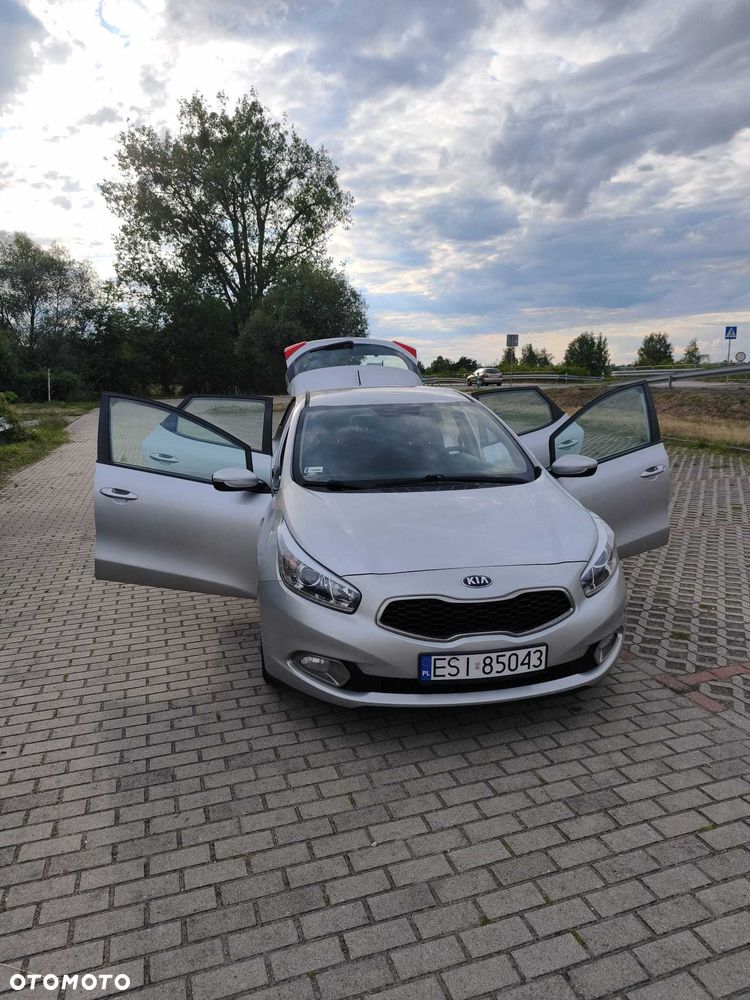 Kia Ceed - 5