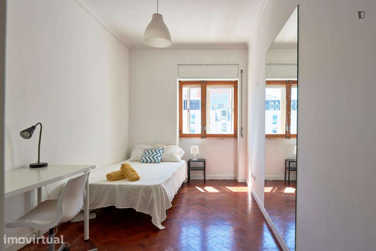 Quarto - localizado em Saldanha Lisbon - Grande imagem: 2/42