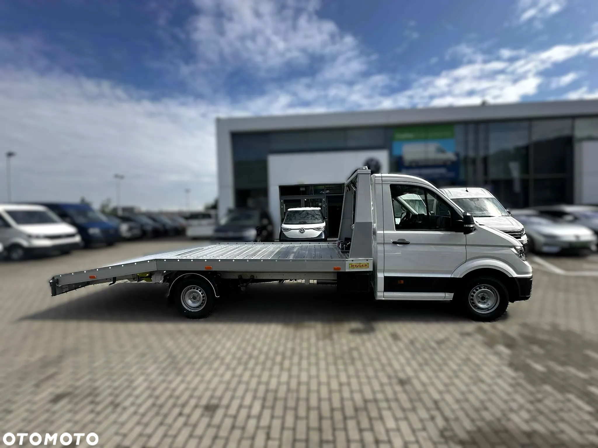 Volkswagen Crafter - 2