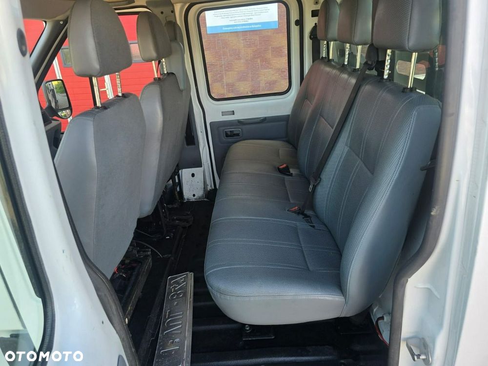 Ford Transit - 22