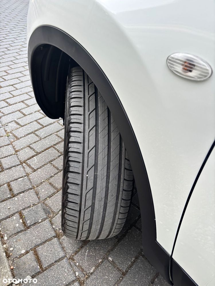 Nissan Qashqai 1.6 Visia - 11
