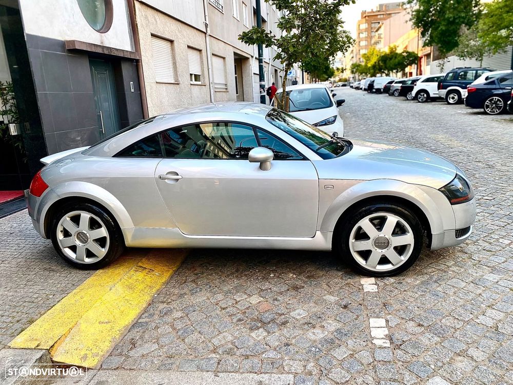 Audi TT Coupé 1.8 T quattro S-line - 5