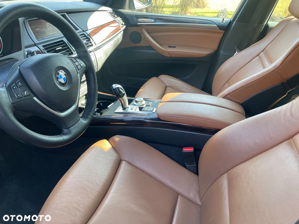 BMW X5 xDrive30d - 13