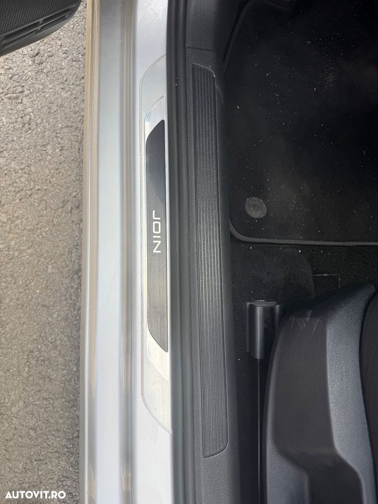Volkswagen Golf 2.0 TDI SCR DSG Join - 10