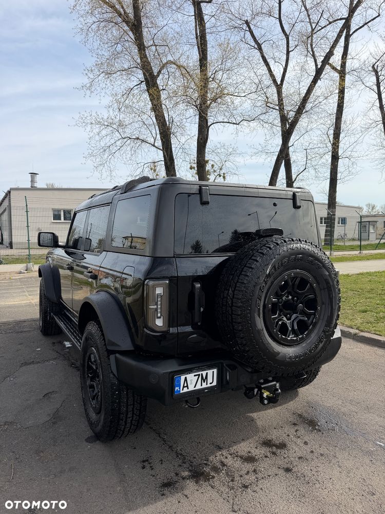 Ford Bronco - 7
