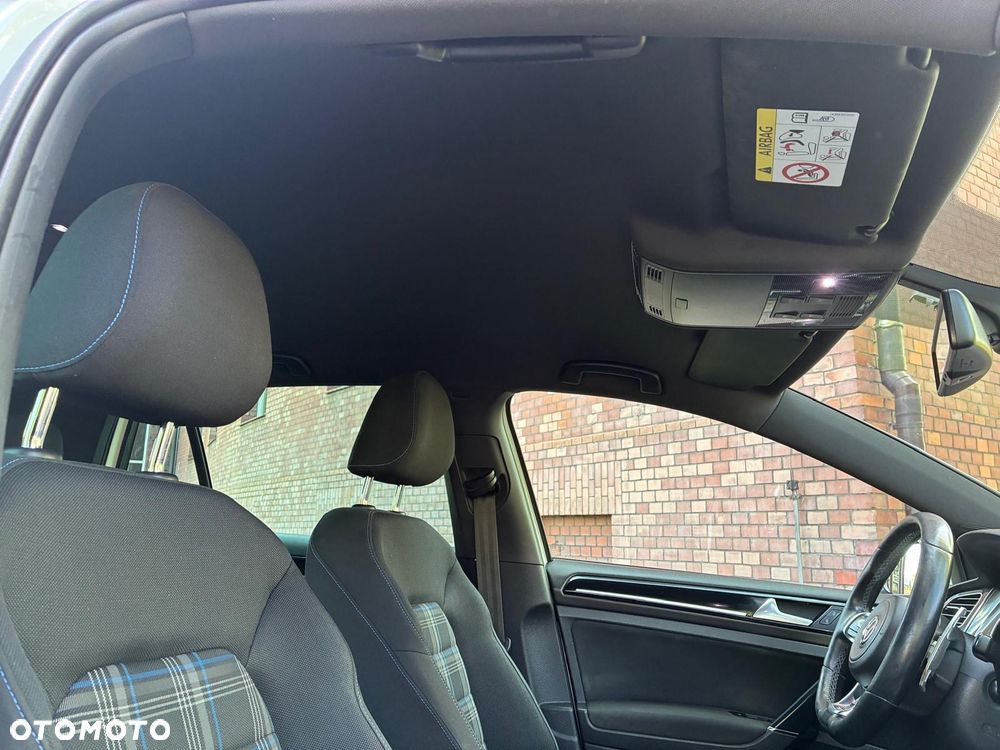 Volkswagen Golf 1.4 GTE Plug-In-Hybrid DSG - 23