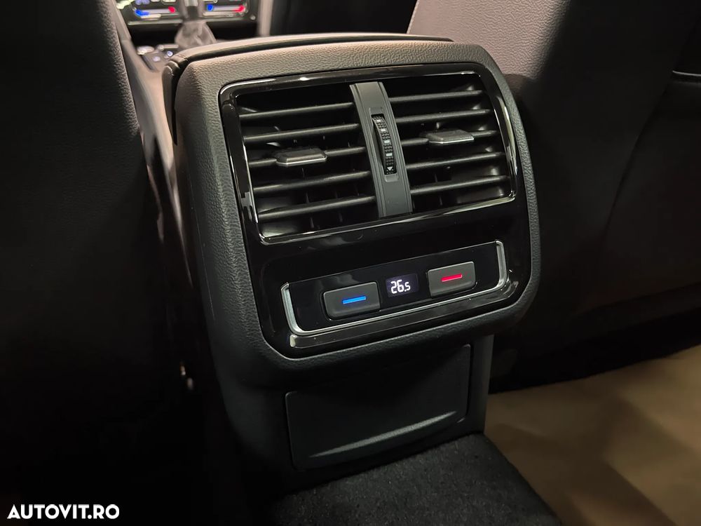 Volkswagen Passat 1.5 TSI ACT DSG Highline - 24