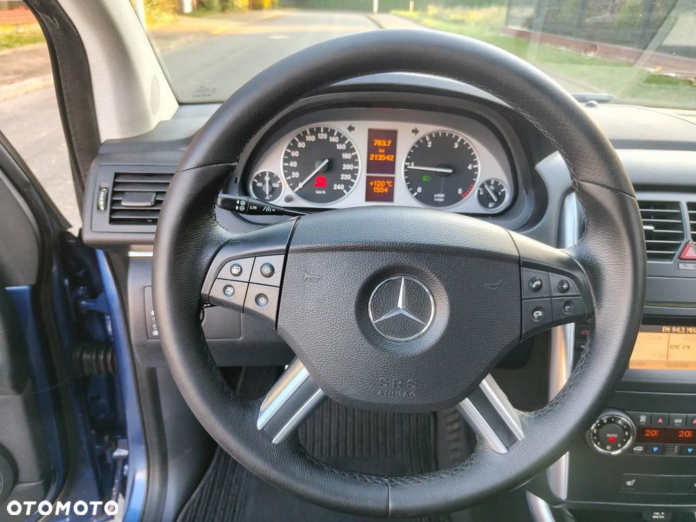 Mercedes-Benz Klasa B 180 CDI DPF SPORT EDITION - 32