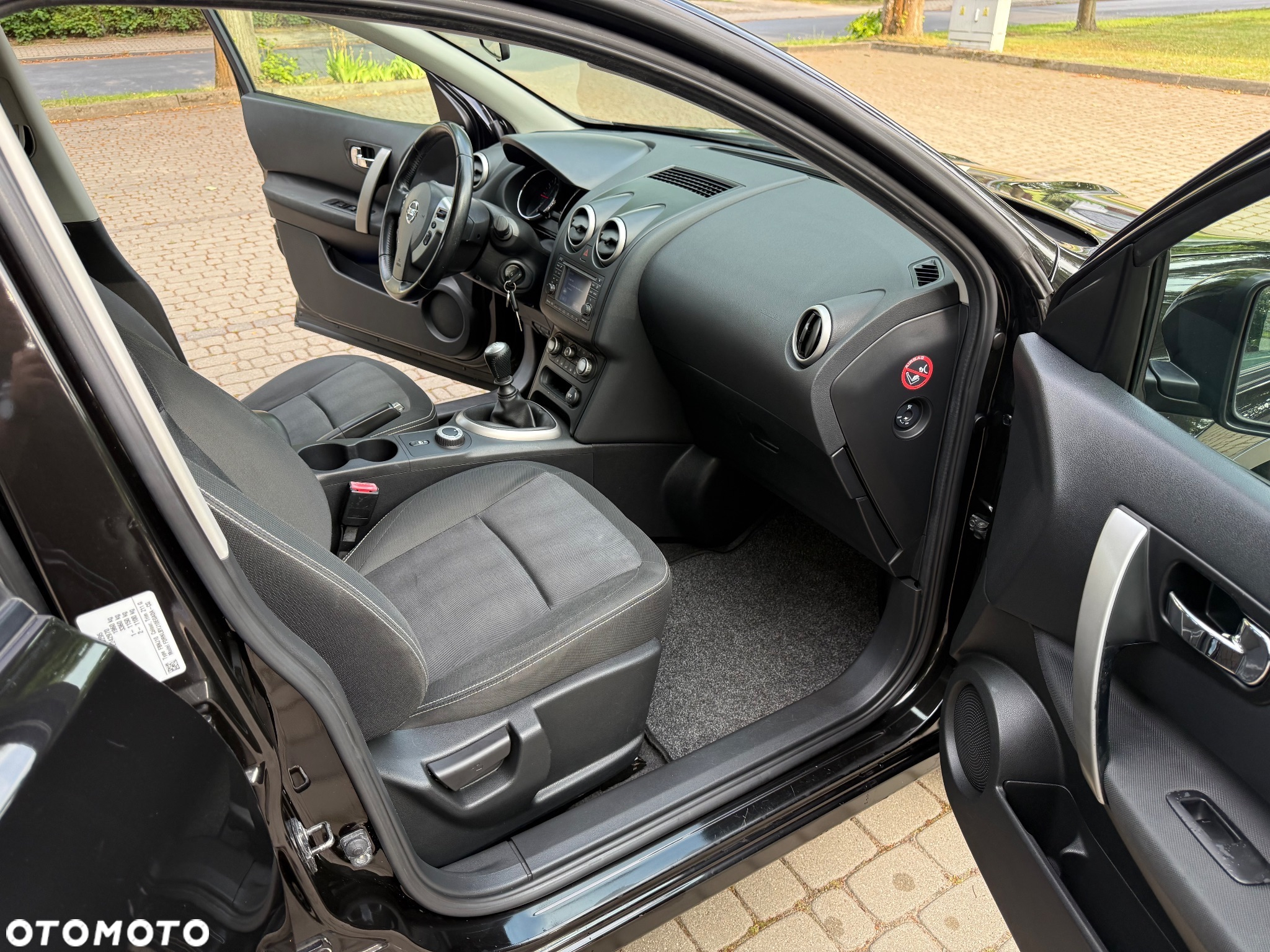 Nissan Qashqai 2.0 4x4 Tekna - 24