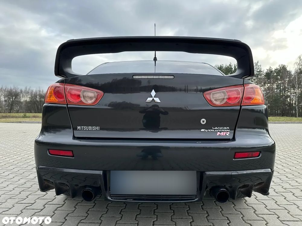 Mitsubishi Lancer Evolution - 11