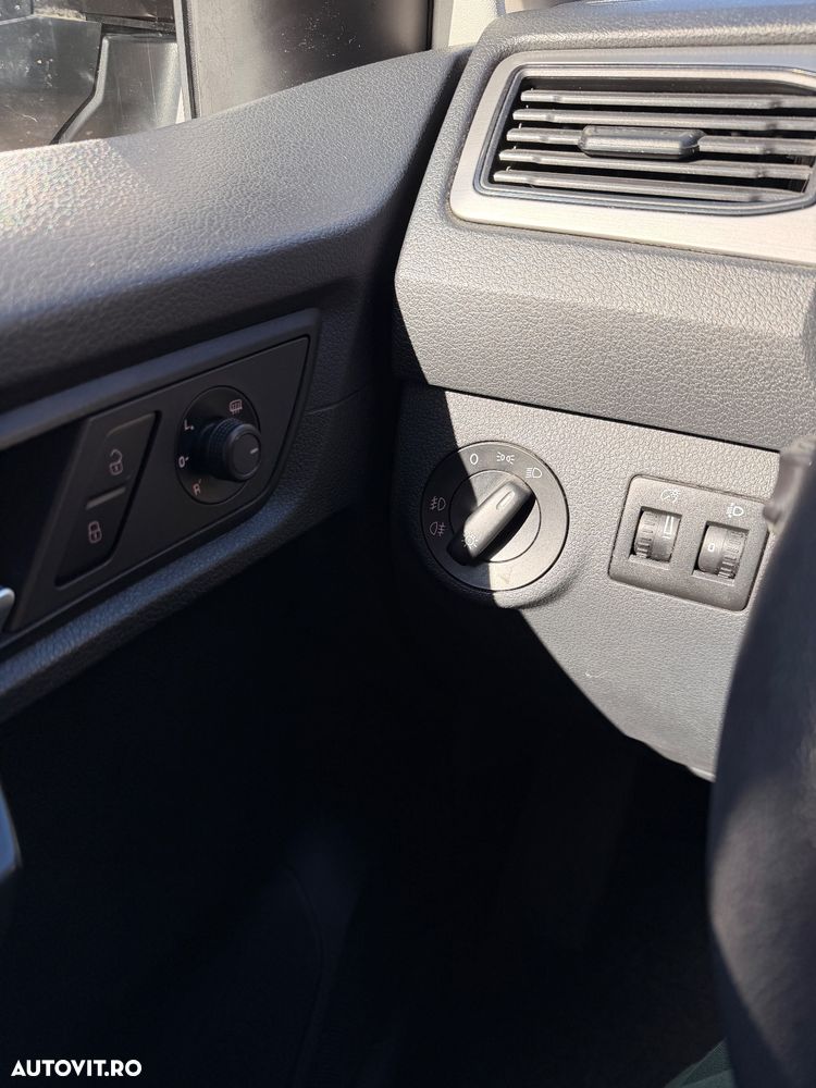 Volkswagen Caddy 2.0 TDI Comfortline - 10