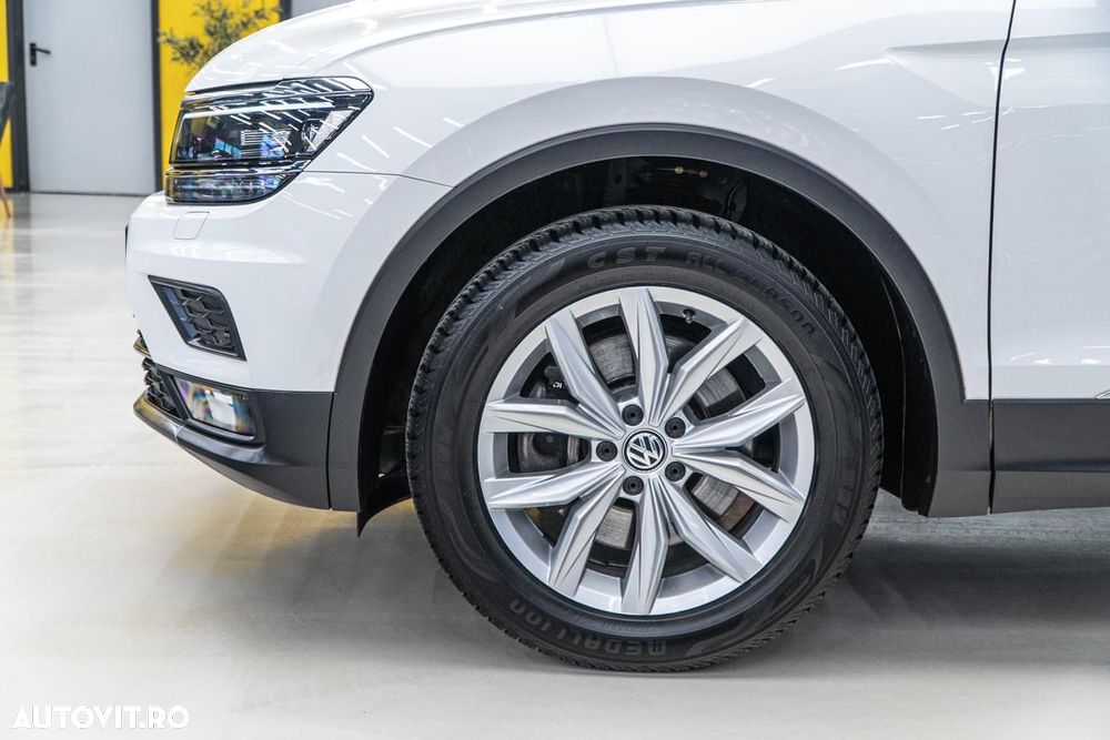 Volkswagen Tiguan 2.0 TSI 4Motion (BlueMotion Technology) DSG Highline - 40