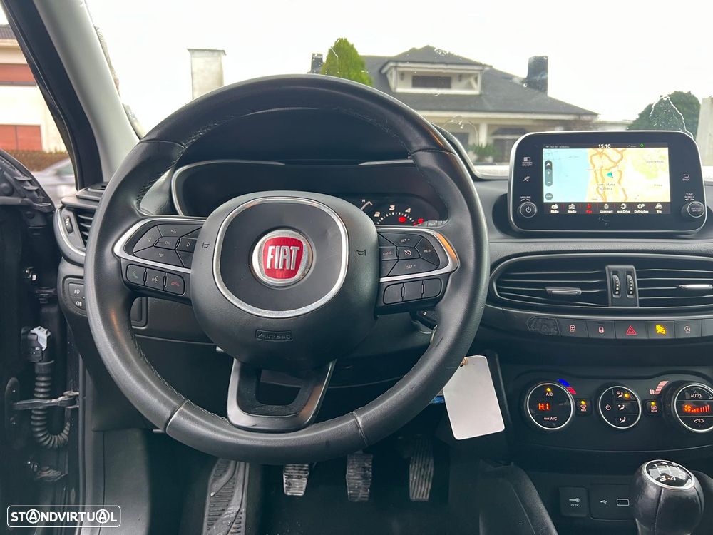 Fiat Tipo Station Wagon 1.3 M-Jet Lounge Tech - 15