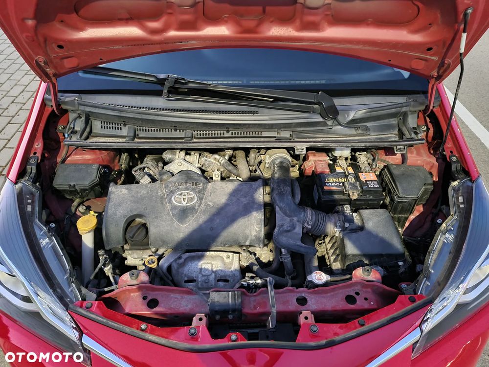 Toyota Yaris 1.5 Dynamic CVT - 30