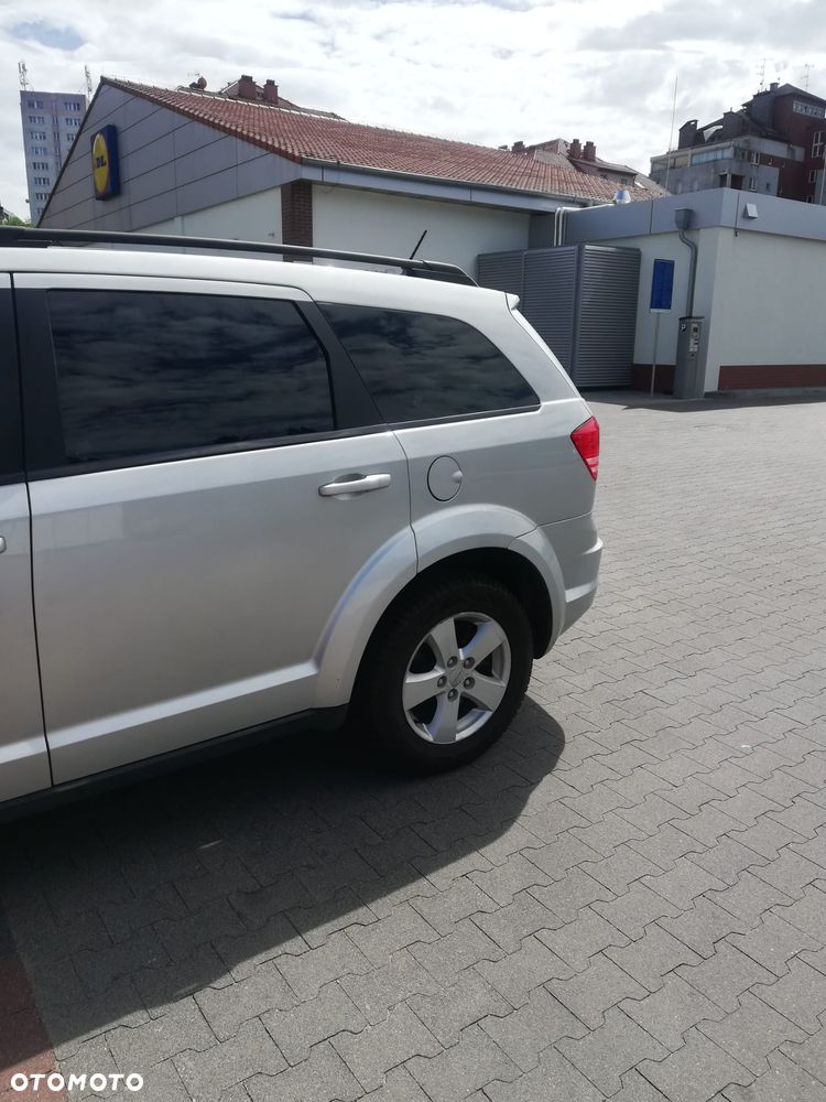 Dodge Journey - 11