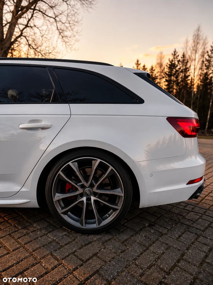 Audi S4 Limousine - 7