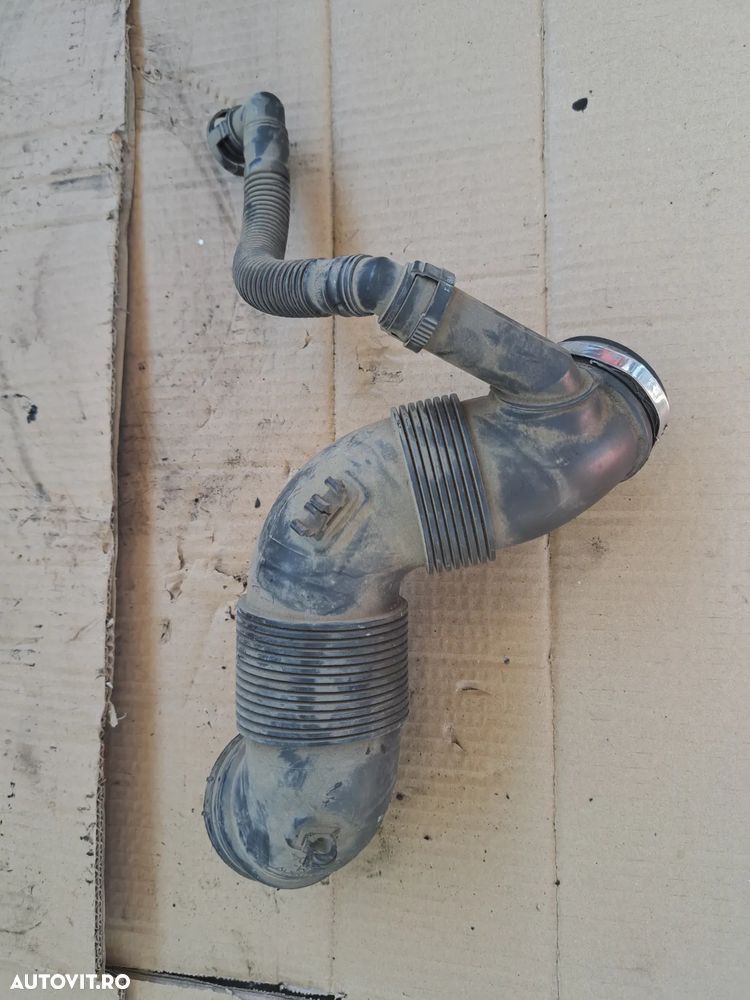 Furtun admisie aer intercooler Conducta tub ventilatie Originale VW Golf 6, Passat B6 B7, Jetta 3, 4, Touran, Polo 6R, Caddy 1.6tdi CAY - 1