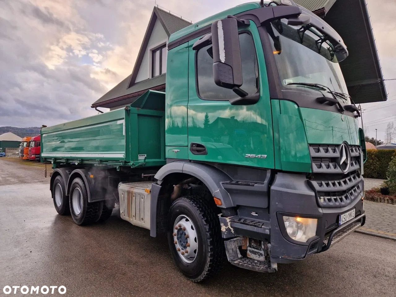 Mercedes-Benz AROCS - 1