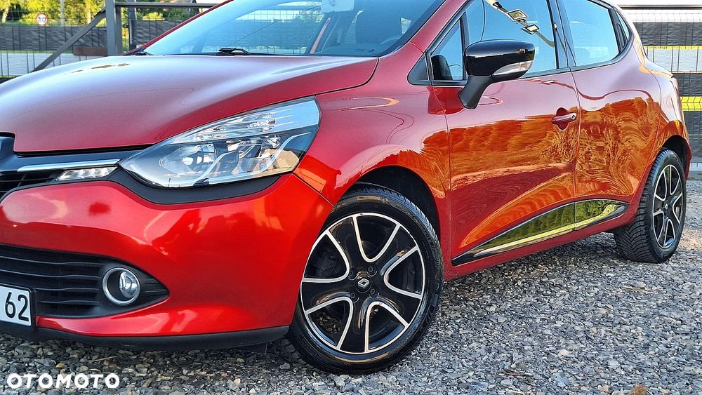Renault Clio - 32