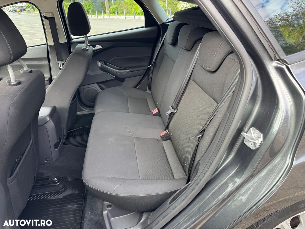 Ford Focus 1.0 EcoBoost Trend - 14