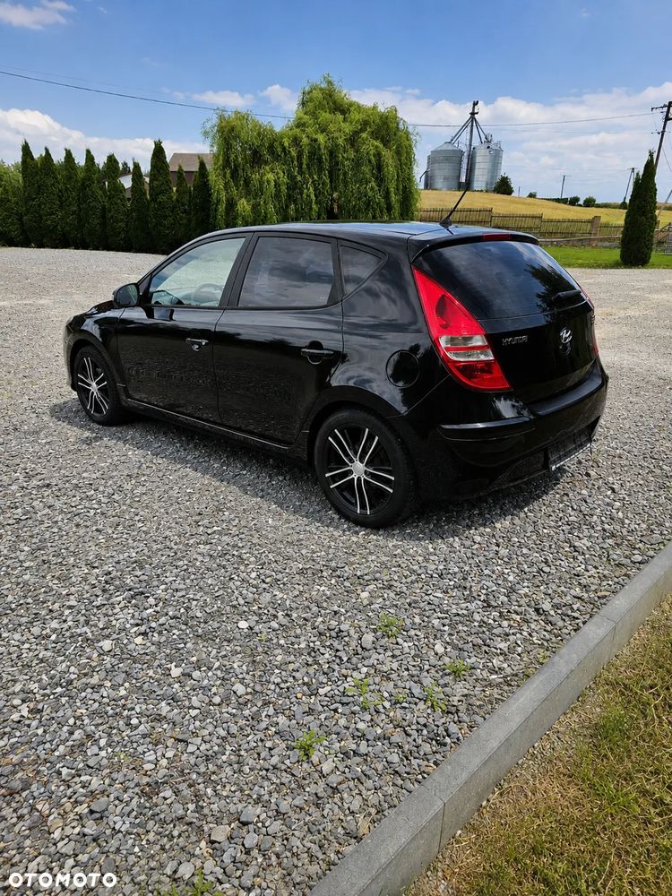 Hyundai i30 1.4 Edition Plus - 4