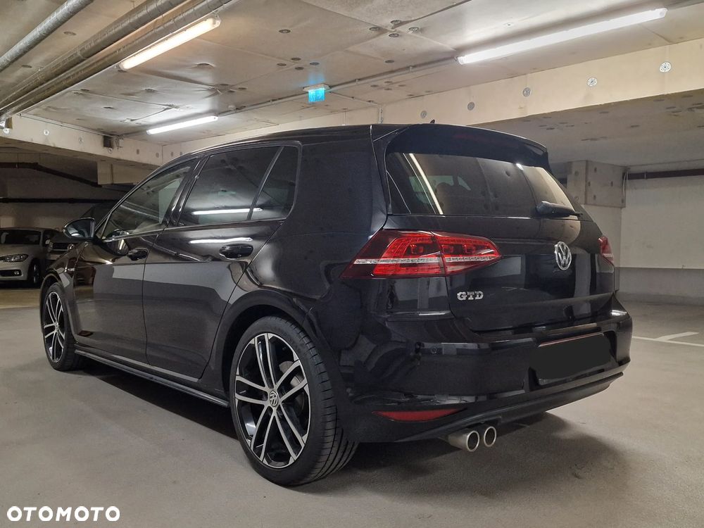 Volkswagen Golf 2.0 TDI BMT GTD - 13