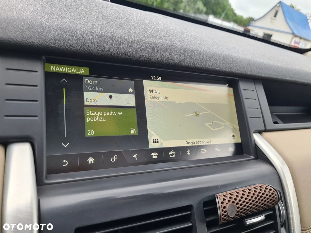 Land Rover Discovery 2.0 TD4 HSE - 29