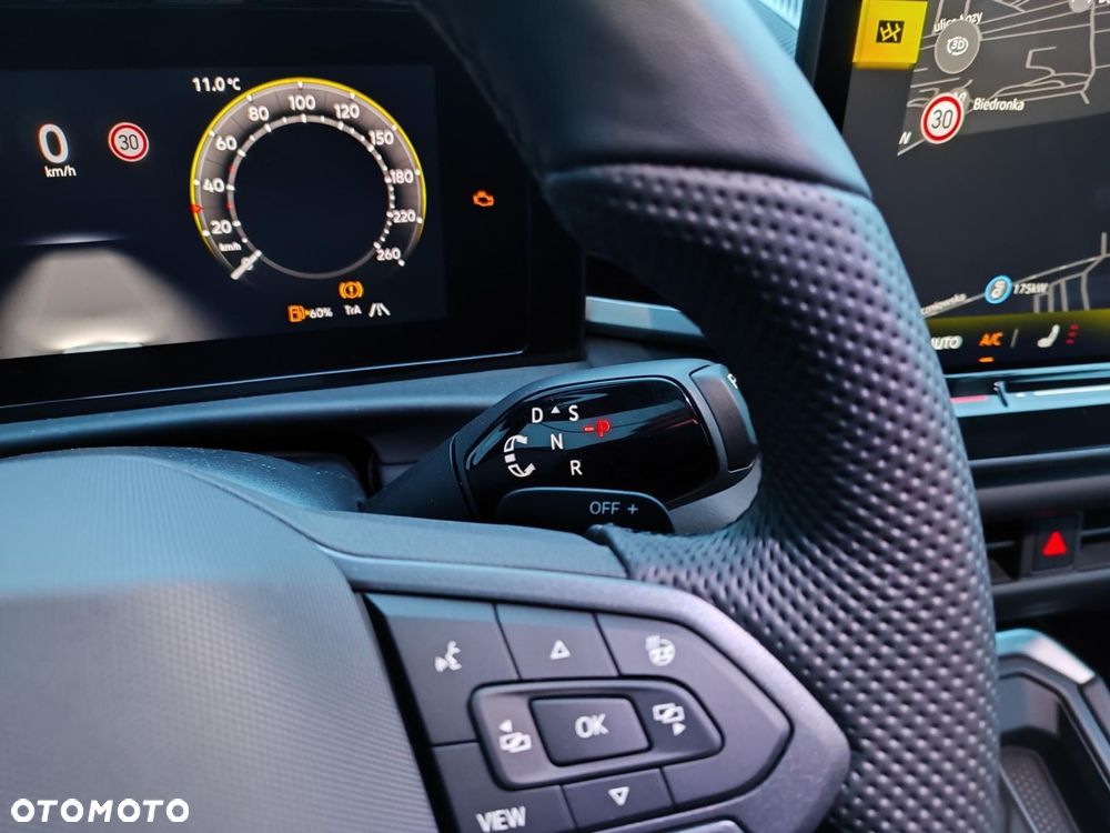 Volkswagen T-Roc - 25