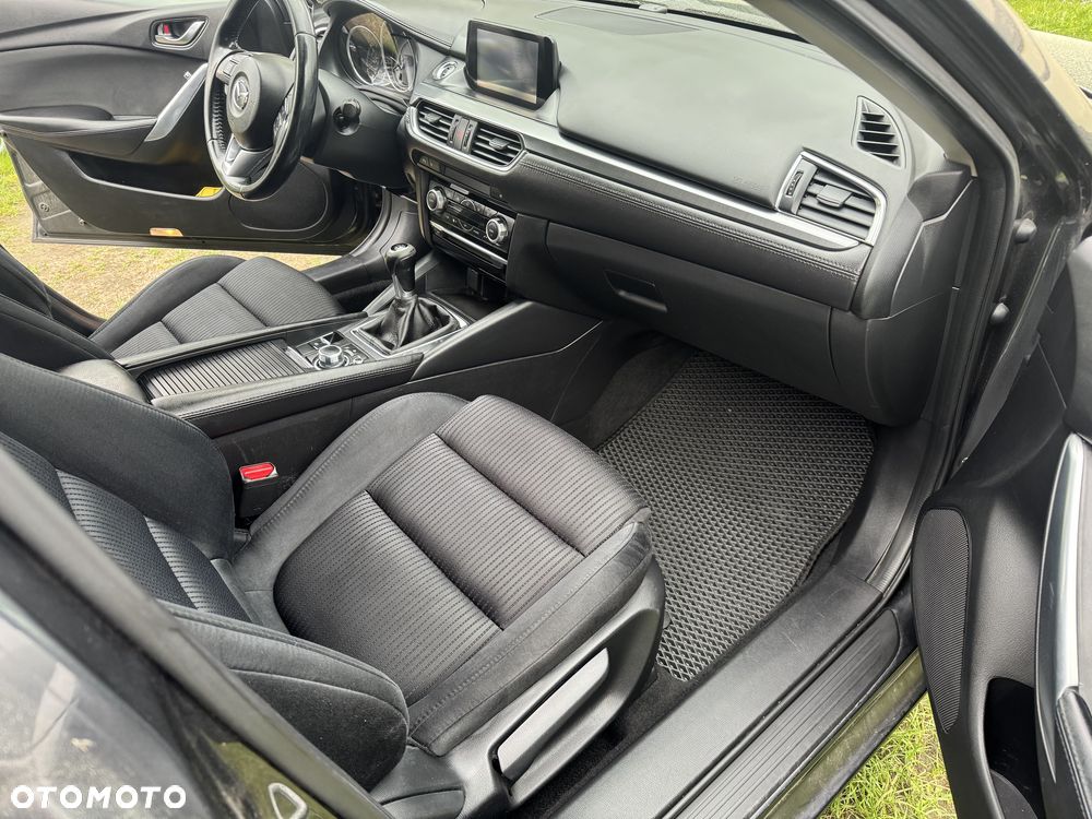 Mazda 6 - 6