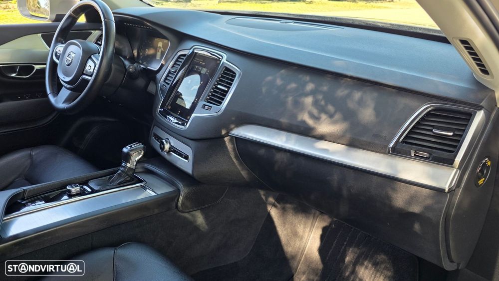 Volvo XC 90 2.0 D4 Momentum - 46