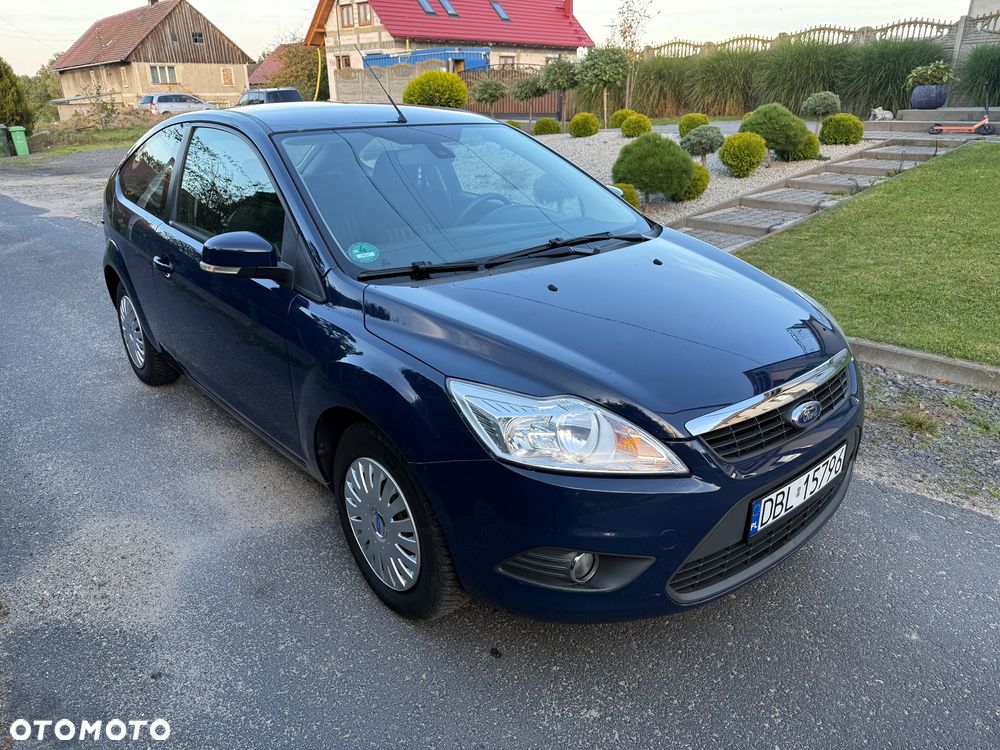 Ford Focus 1.6 16V Viva I - 11