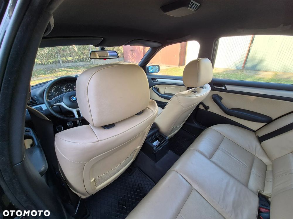 BMW Seria 3 318d - 25