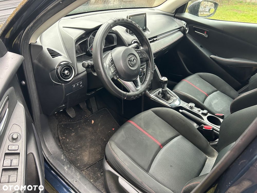Mazda 2 - 14