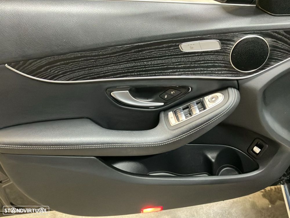 Mercedes-Benz C 300 - 21