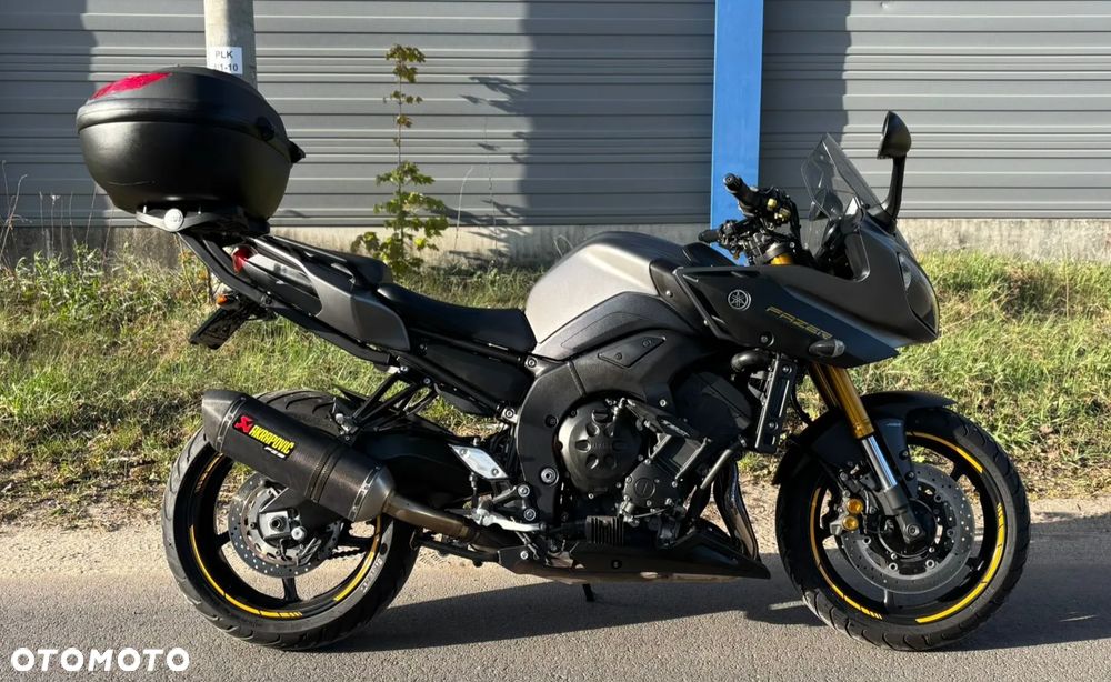 Yamaha FZ8 - 1