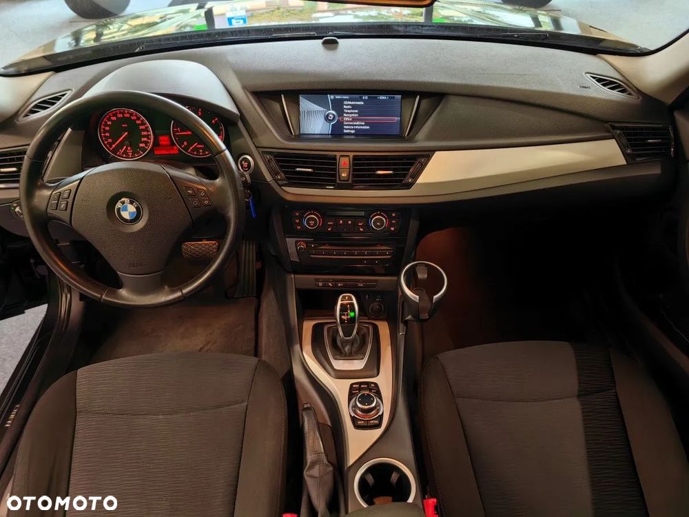 BMW X1 sDrive20d Sport Line - 9