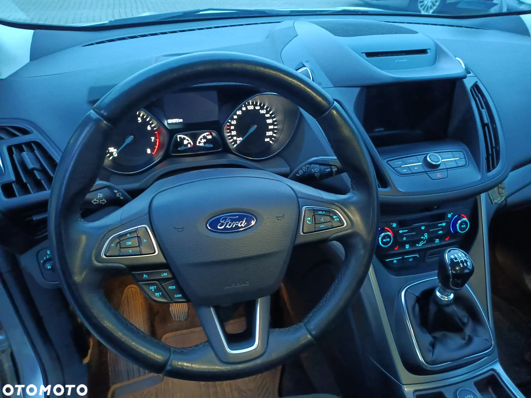 Ford Kuga 1.5 EcoBoost FWD Titanium ASS - 11